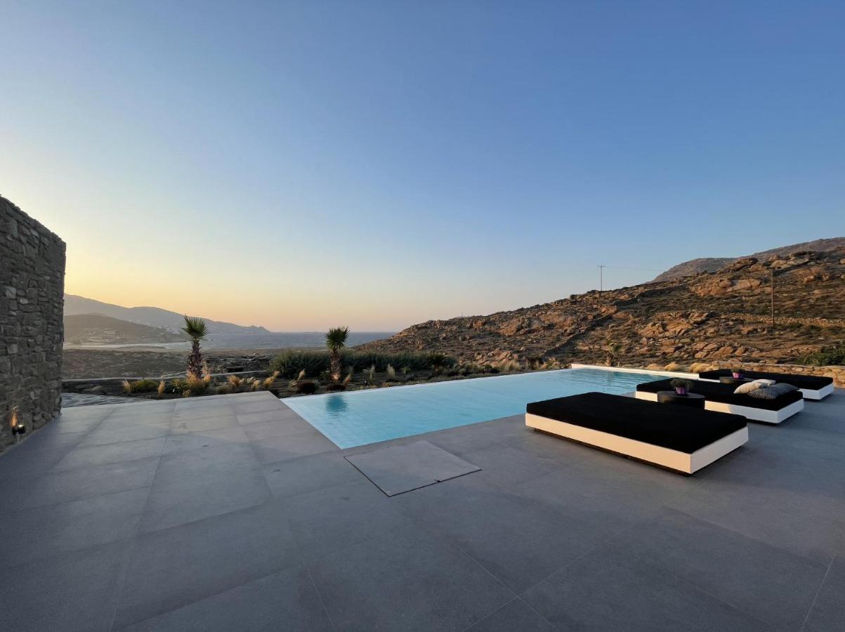 Black And White Villas Ftelia - Mykonos Mykonos Town Exterior foto
